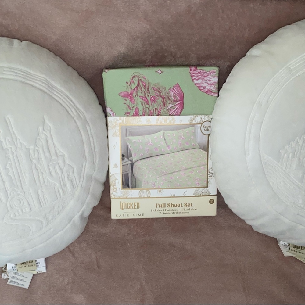 Wicked For Good x Katie Kime Queen 4pc Sheet Set